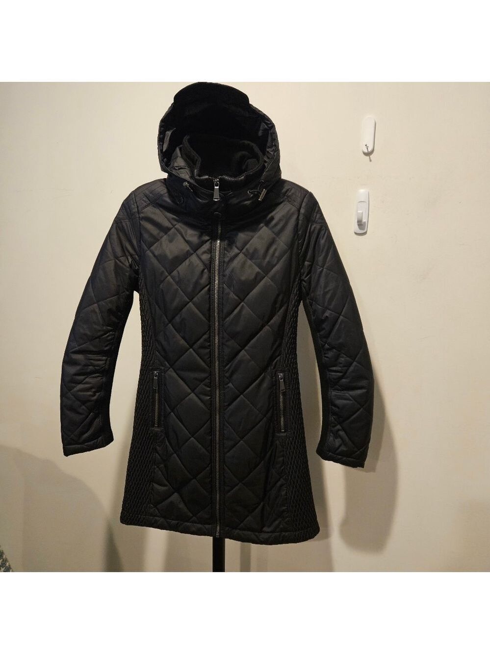 Saks Fifth Avenue Women's Black Quilted Puffer Coat With Hood, Size XS